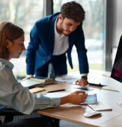 Cherrywork_people-office-analyzing